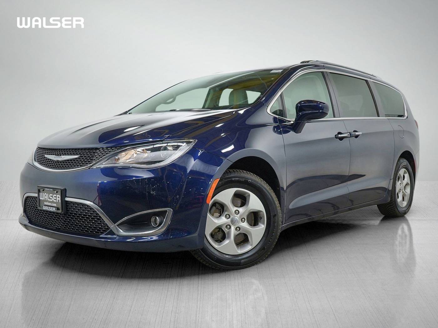 2017 Chrysler Pacifica Touring L Plus — Minivan — 108,752 mi — Coon Rapids, MN