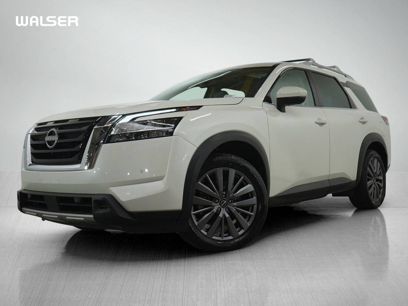 2023 Nissan Pathfinder SL — SUV — 24,806 mi — Coon Rapids, MN