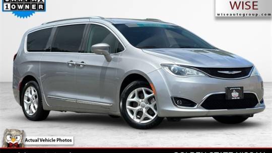 2020 Chrysler Pacifica Touring L — Minivan — 51,871 mi — Colma, CA