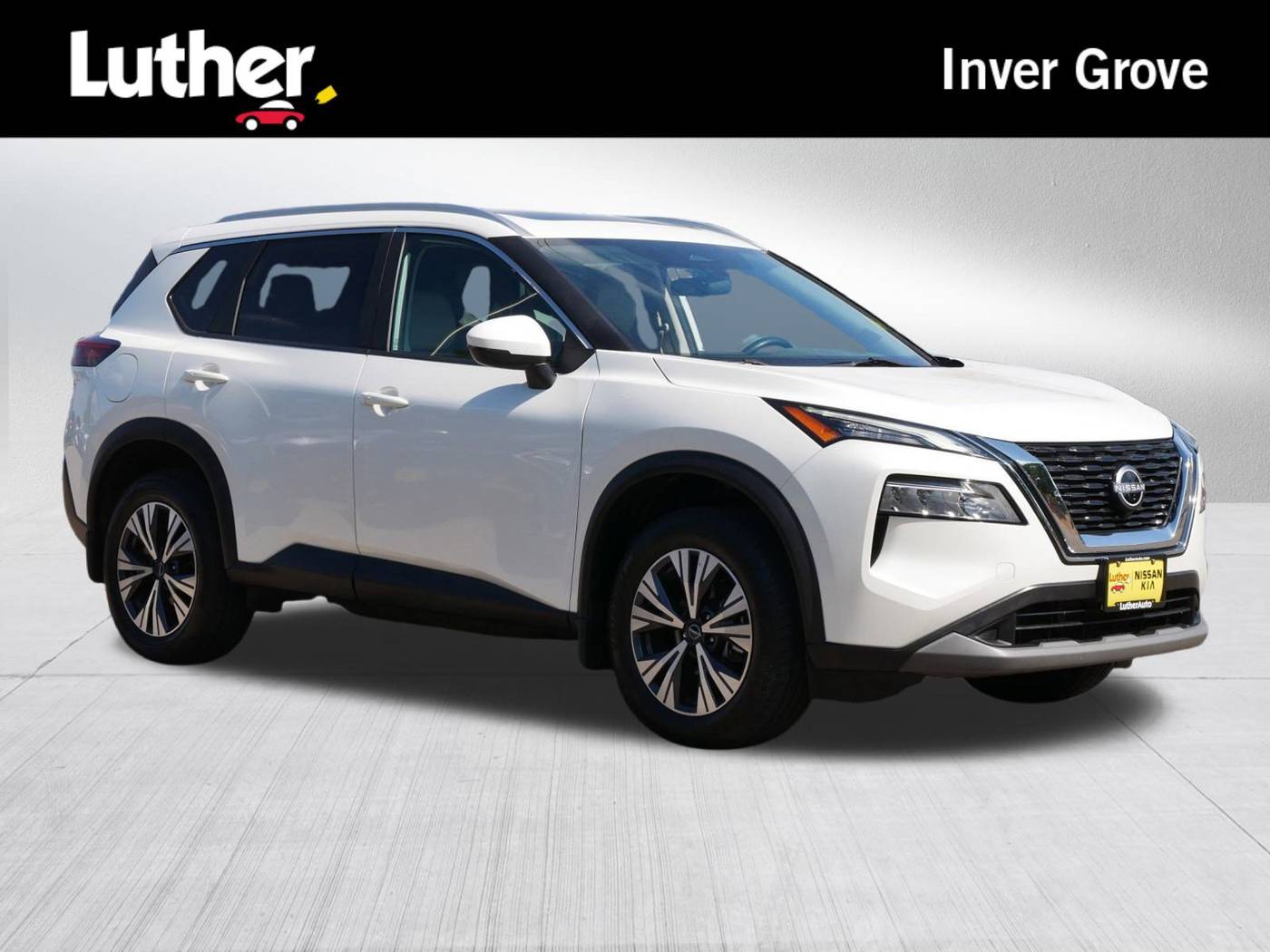2023 Nissan Rogue SV — SUV — 27,480 mi — Inver Grove Heights, MN