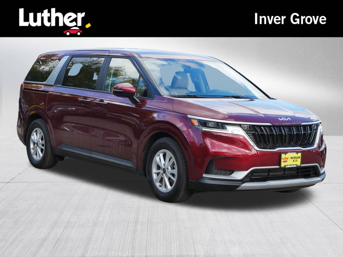 2023 Kia Carnival LXS — Minivan — 11,470 mi — Inver Grove Heights, MN