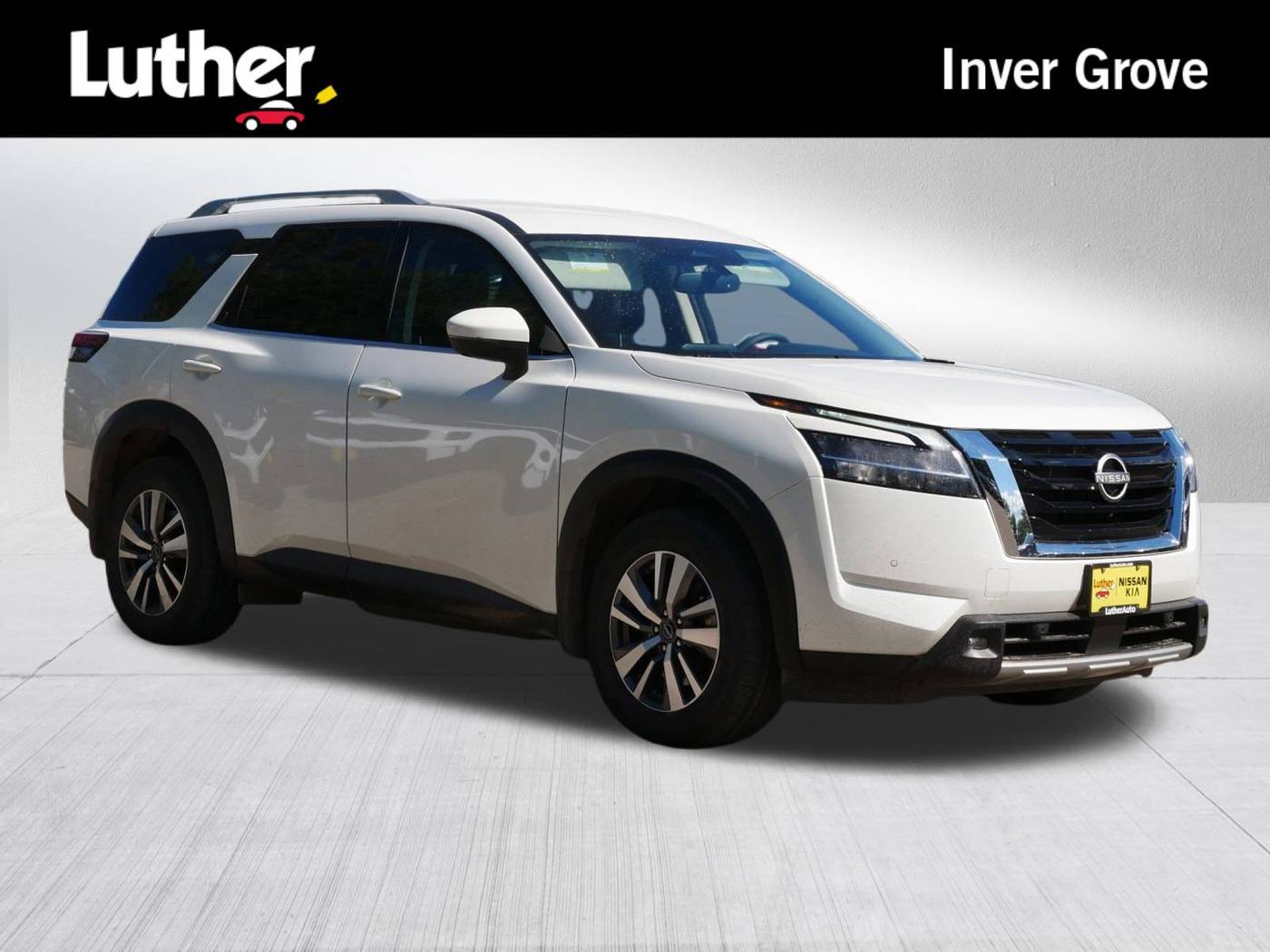 2022 Nissan Pathfinder SL — SUV — 29,844 mi — Inver Grove Heights, MN