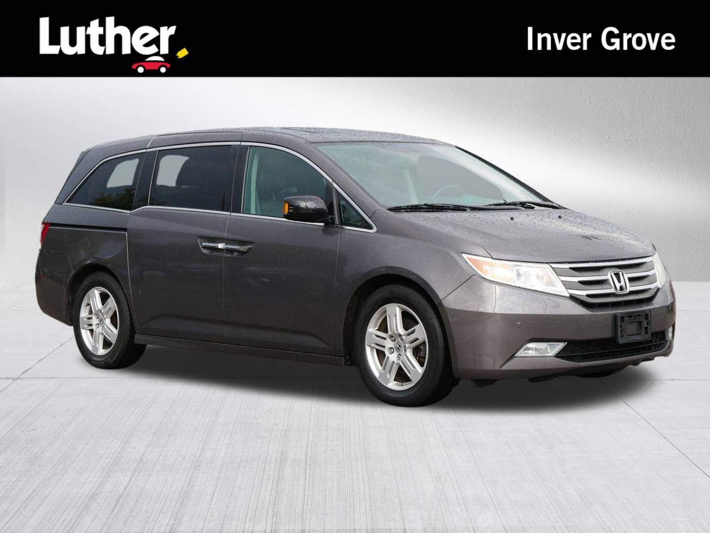 2013 Honda Odyssey Touring — Minivan — 150,807 mi — Inver Grove Heights, MN