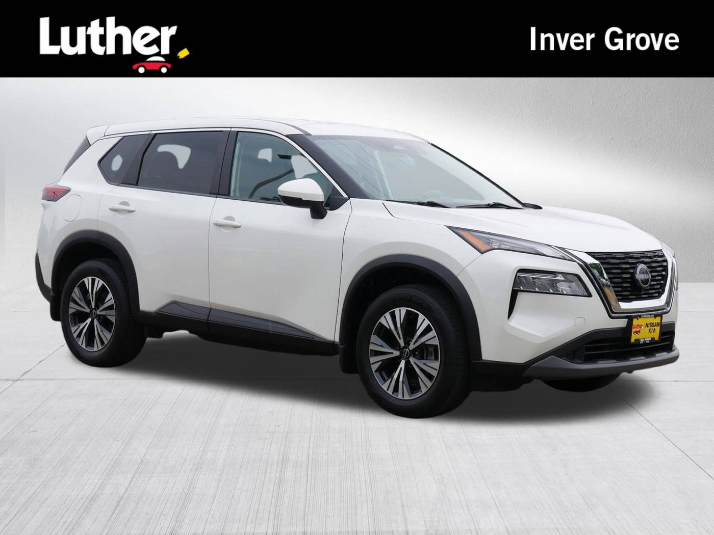 2022 Nissan Rogue SV — SUV — 25,262 mi — Inver Grove Heights, MN