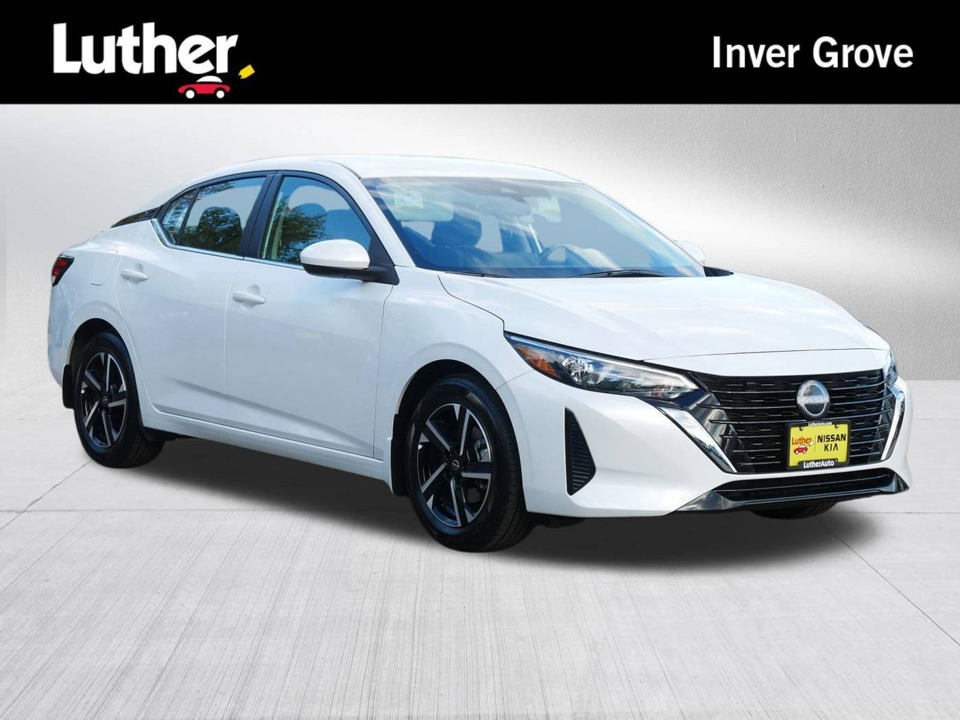 2025 Nissan Sentra SV — Sedan — 5,651 mi — Inver Grove Heights, MN