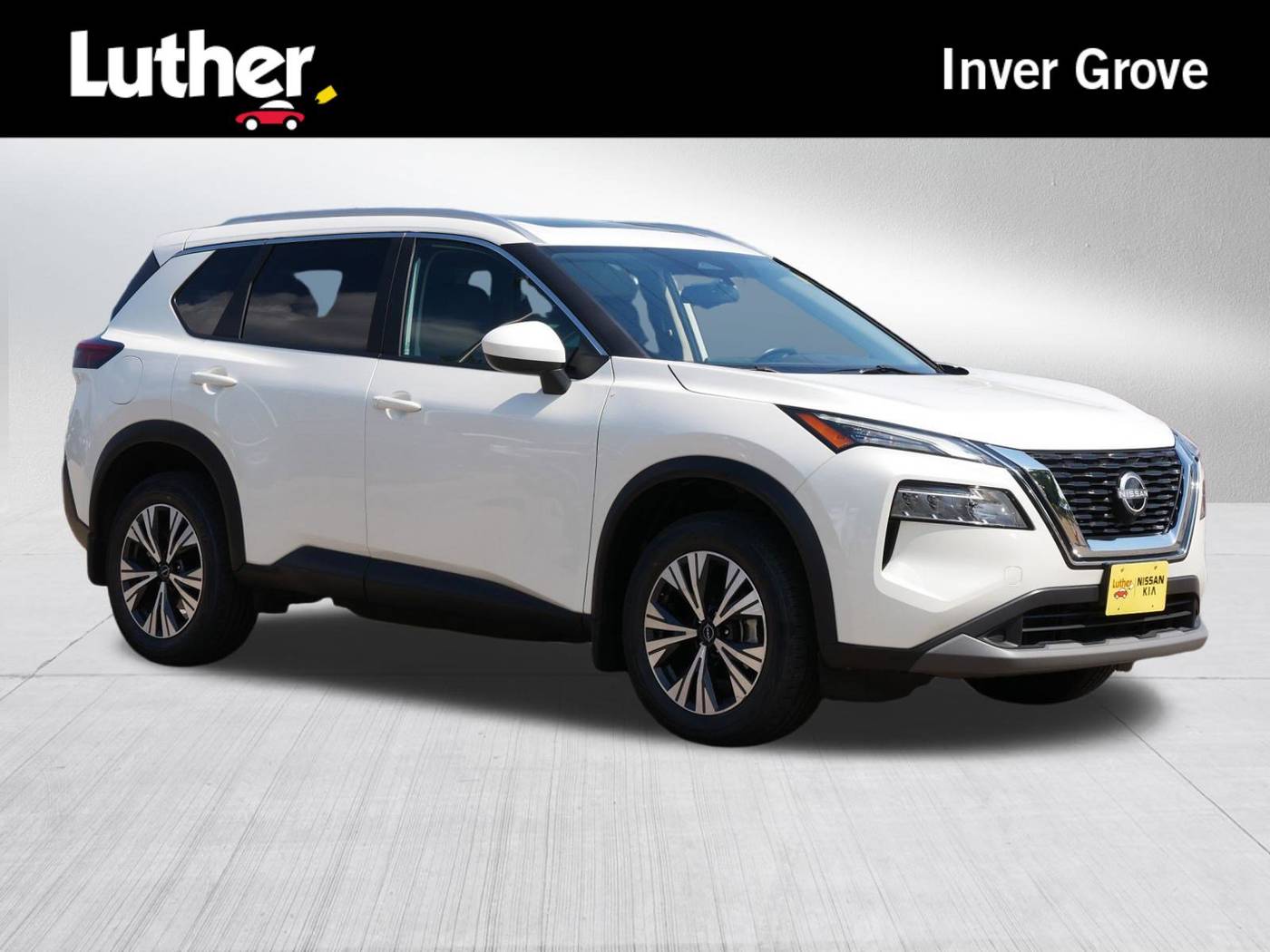 2023 Nissan Rogue SV — SUV — 27,484 mi — Inver Grove Heights, MN