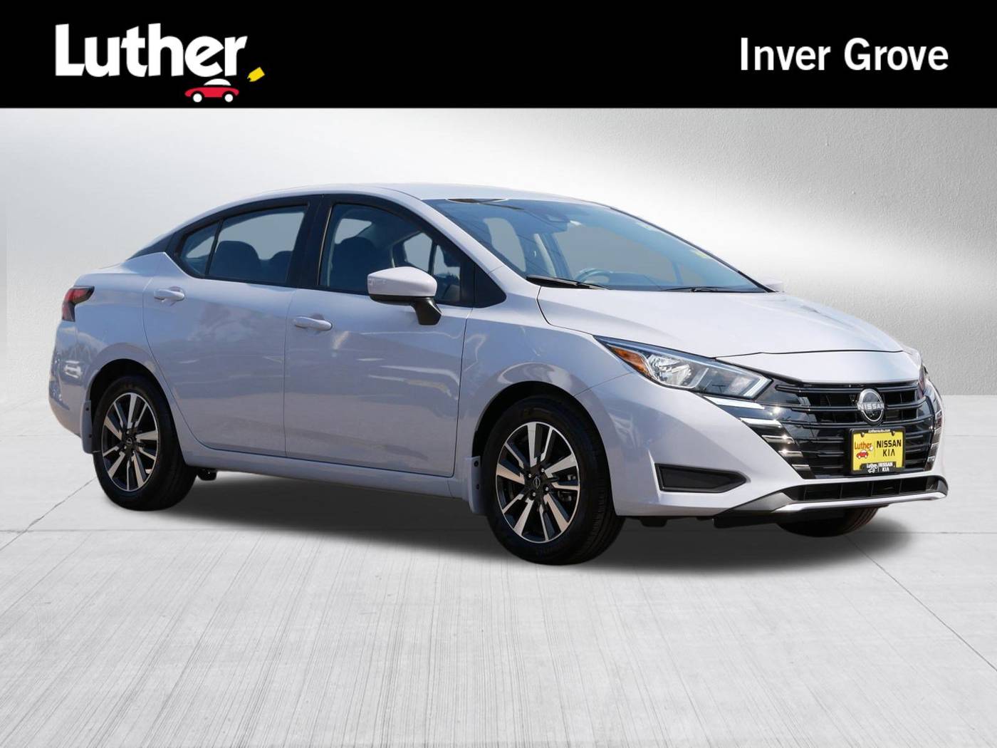2024 Nissan Versa SV — Sedan — 1,037 mi — Inver Grove Heights, MN
