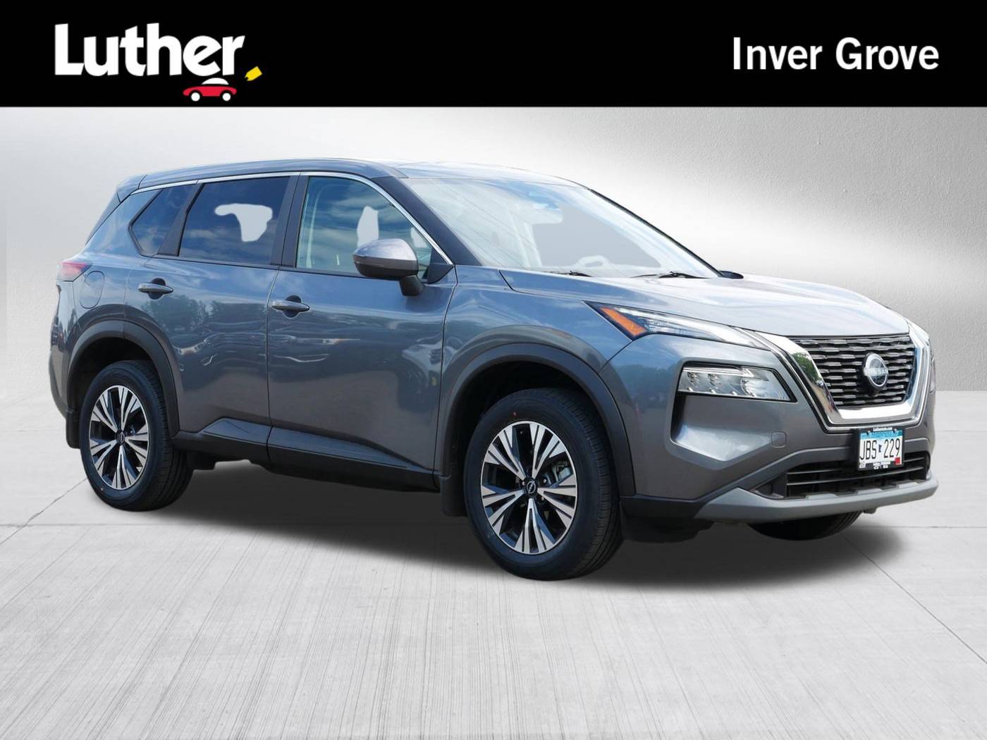 2022 Nissan Rogue SV — SUV — 27,542 mi — Inver Grove Heights, MN