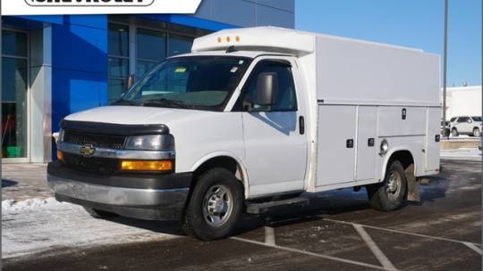 2018 Chevrolet Express Commercial Cutaway 3500 — Chassis Cab Truck — 155,666 mi — Roseville, MN