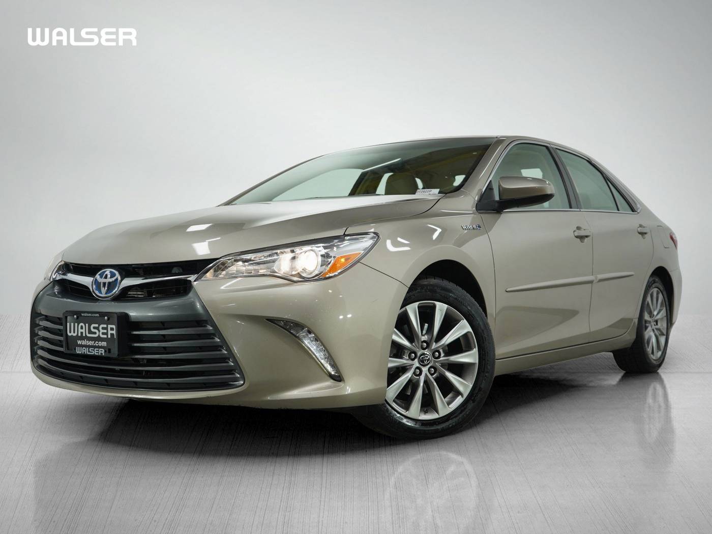 2015 Toyota Camry Hybrid XLE — Sedan — 92,723 mi — Bloomington, MN
