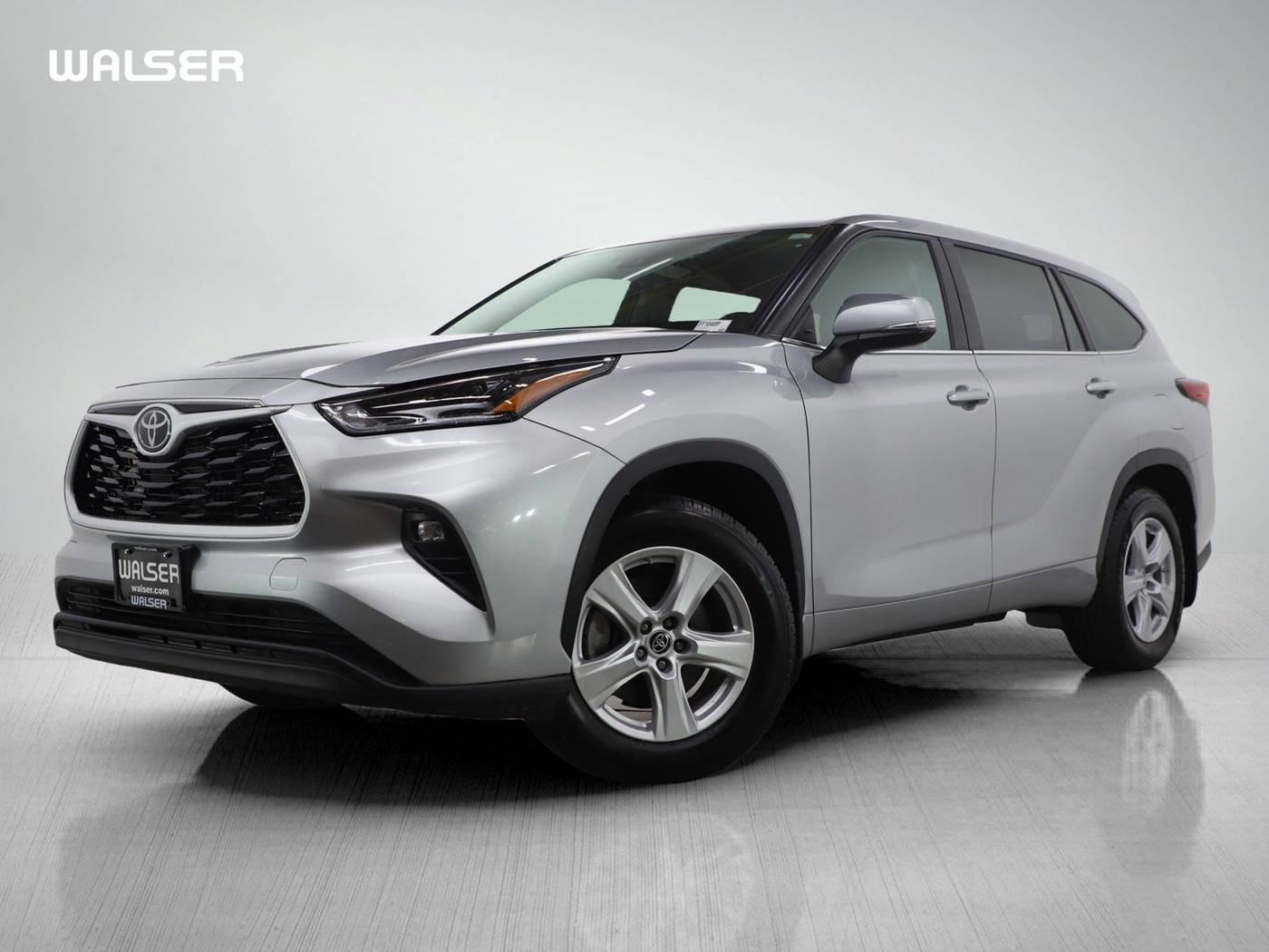 2023 Toyota Highlander LE — SUV — 31,345 mi — Bloomington, MN