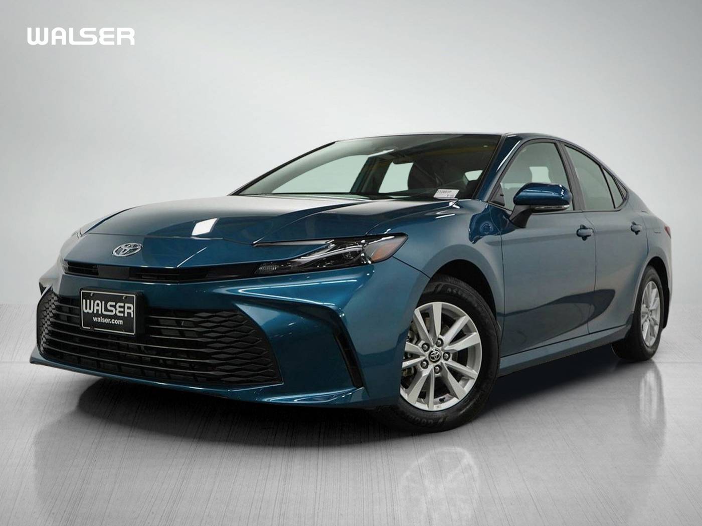 2025 Toyota Camry Hybrid LE — Sedan — 12,296 mi — Bloomington, MN