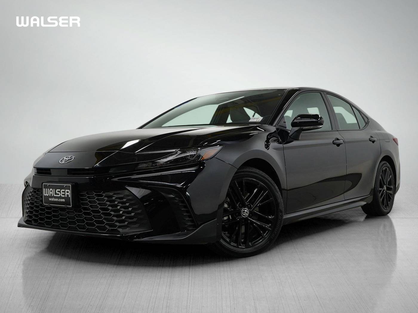 2025 Toyota Camry Hybrid SE — Sedan — 6,454 mi — Bloomington, MN