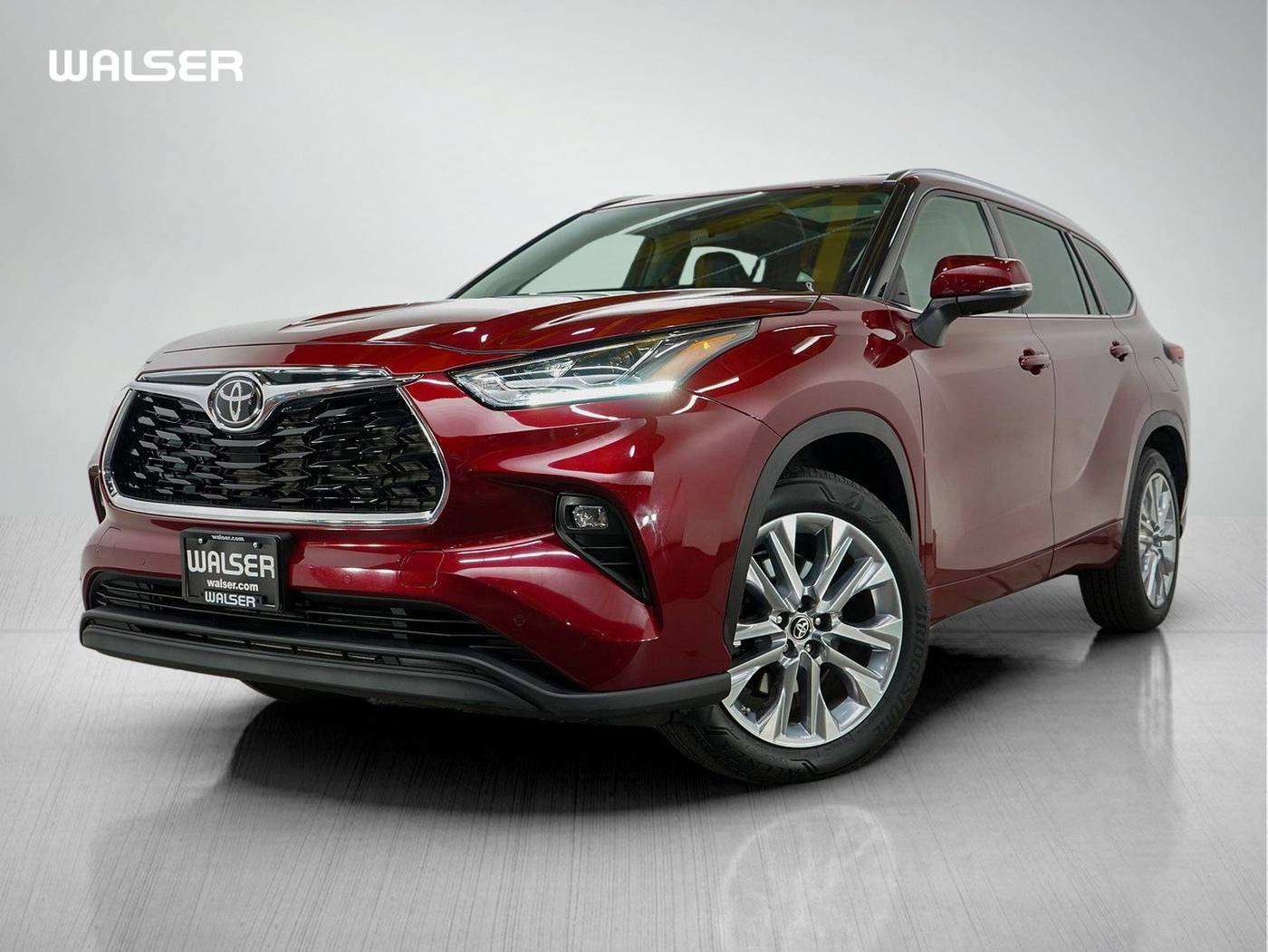 2021 Toyota Highlander Limited — SUV — 24,085 mi — Bloomington, MN