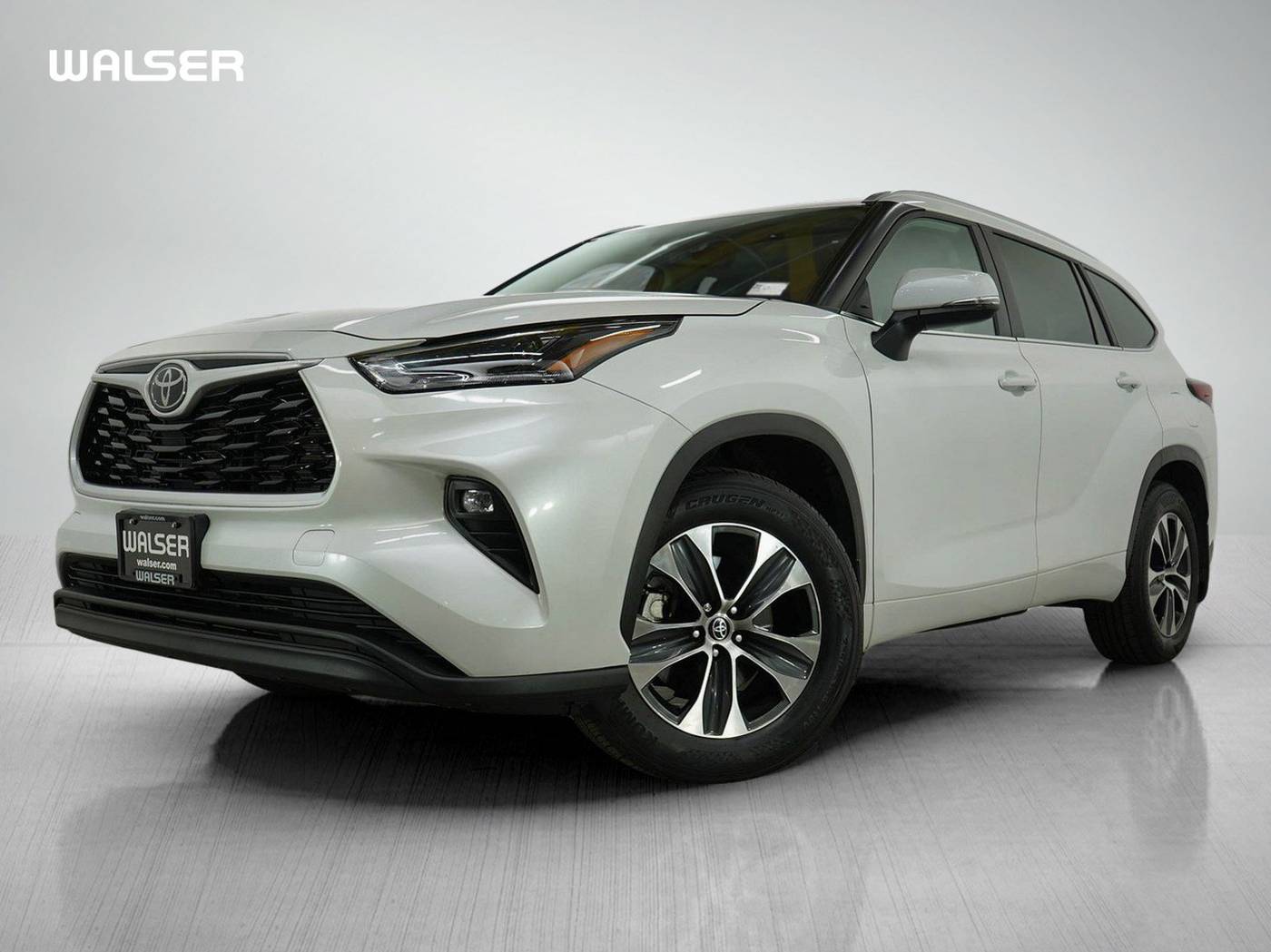 2023 Toyota Highlander XLE — SUV — 36,114 mi — Bloomington, MN