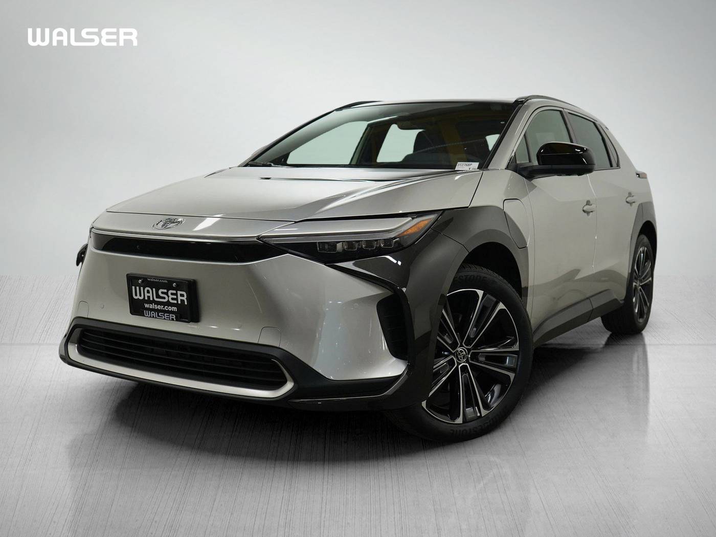 2023 Toyota bZ4X Limited — SUV — 16,899 mi — Bloomington, MN