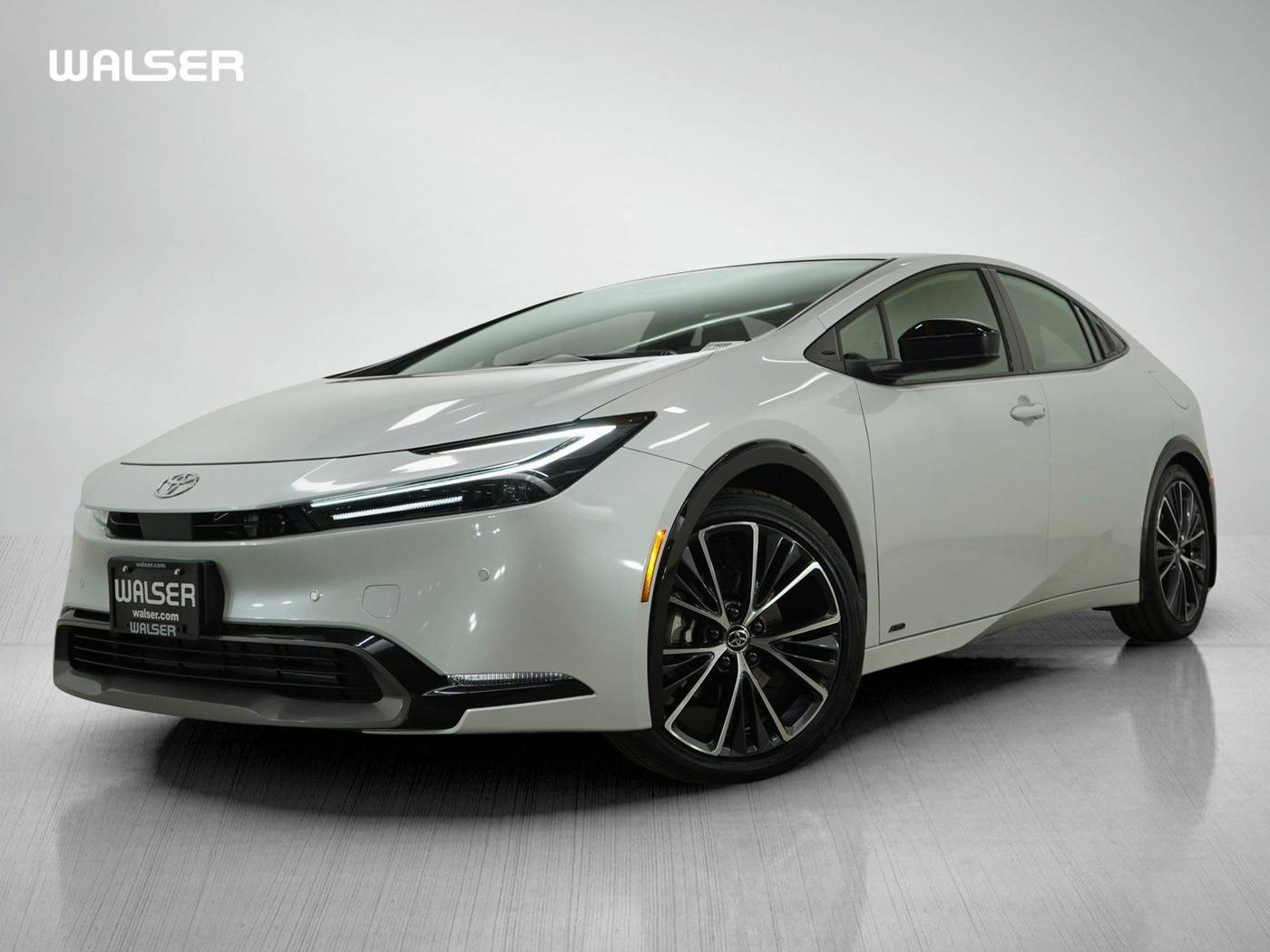 2024 Toyota Prius XLE — Hatchback — 6,904 mi — Bloomington, MN