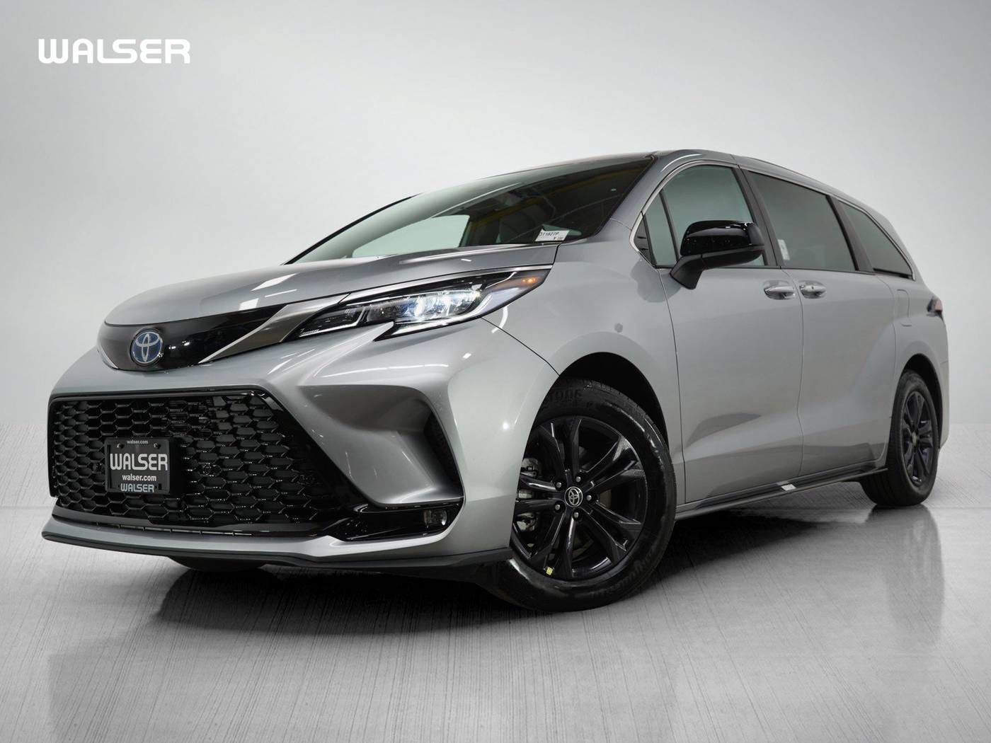 2024 Toyota Sienna XSE — Minivan — 7,477 mi — Bloomington, MN