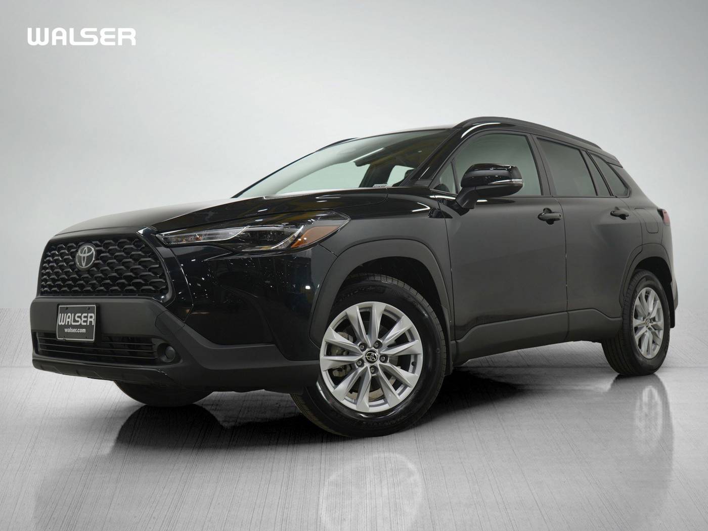 2024 Toyota Corolla Cross LE — SUV — 7,573 mi — Bloomington, MN