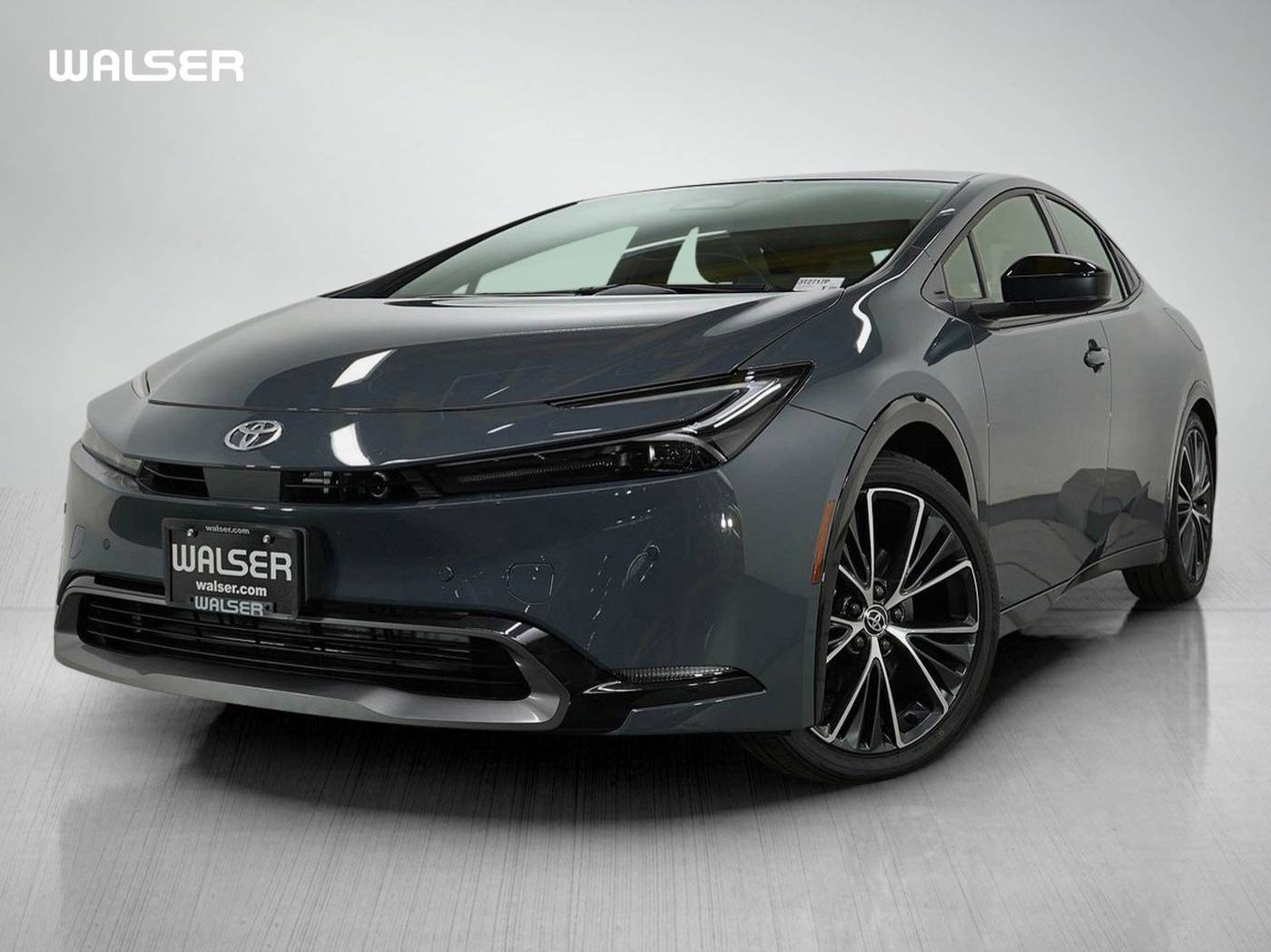2025 Toyota Prius XLE — Hatchback — 4,024 mi — Bloomington, MN