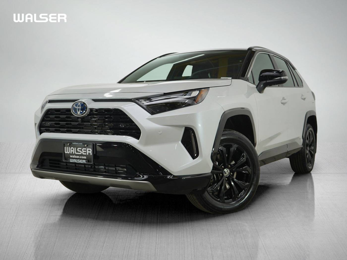 2024 Toyota RAV4 Hybrid XSE — SUV — 10,118 mi — Bloomington, MN