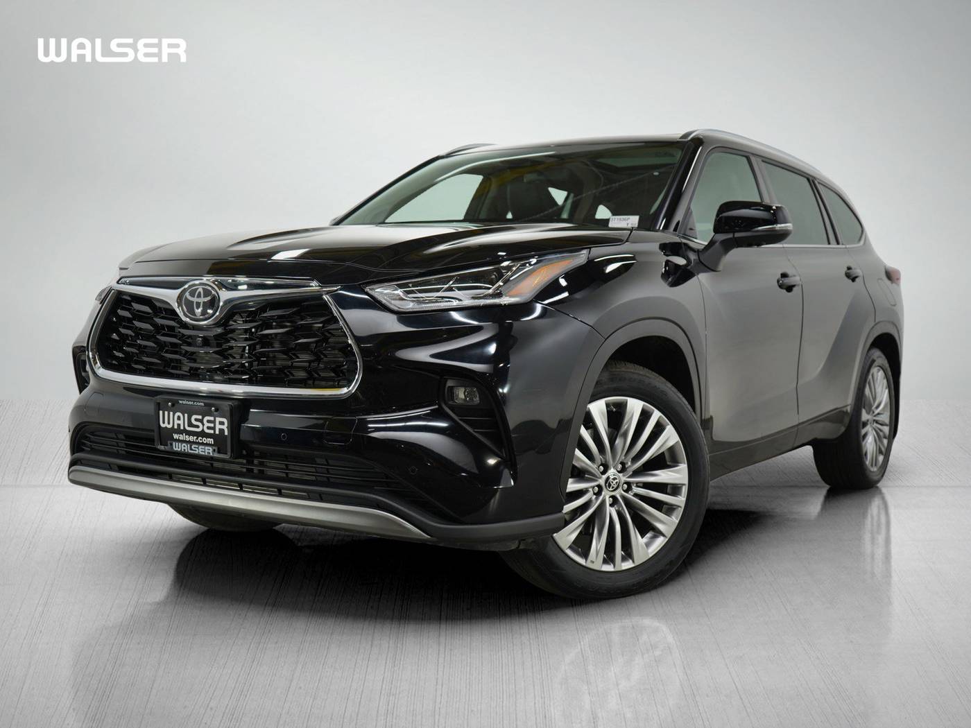 2024 Toyota Highlander Platinum — SUV — 9,450 mi — Bloomington, MN
