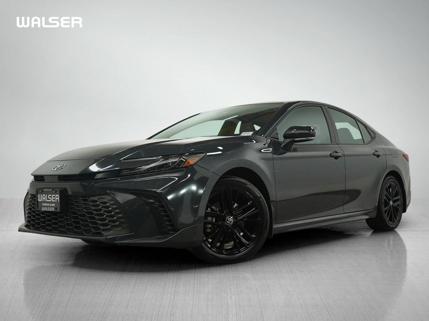 2025 Toyota Camry LE — Sedan — 4,927 mi — Bloomington, MN