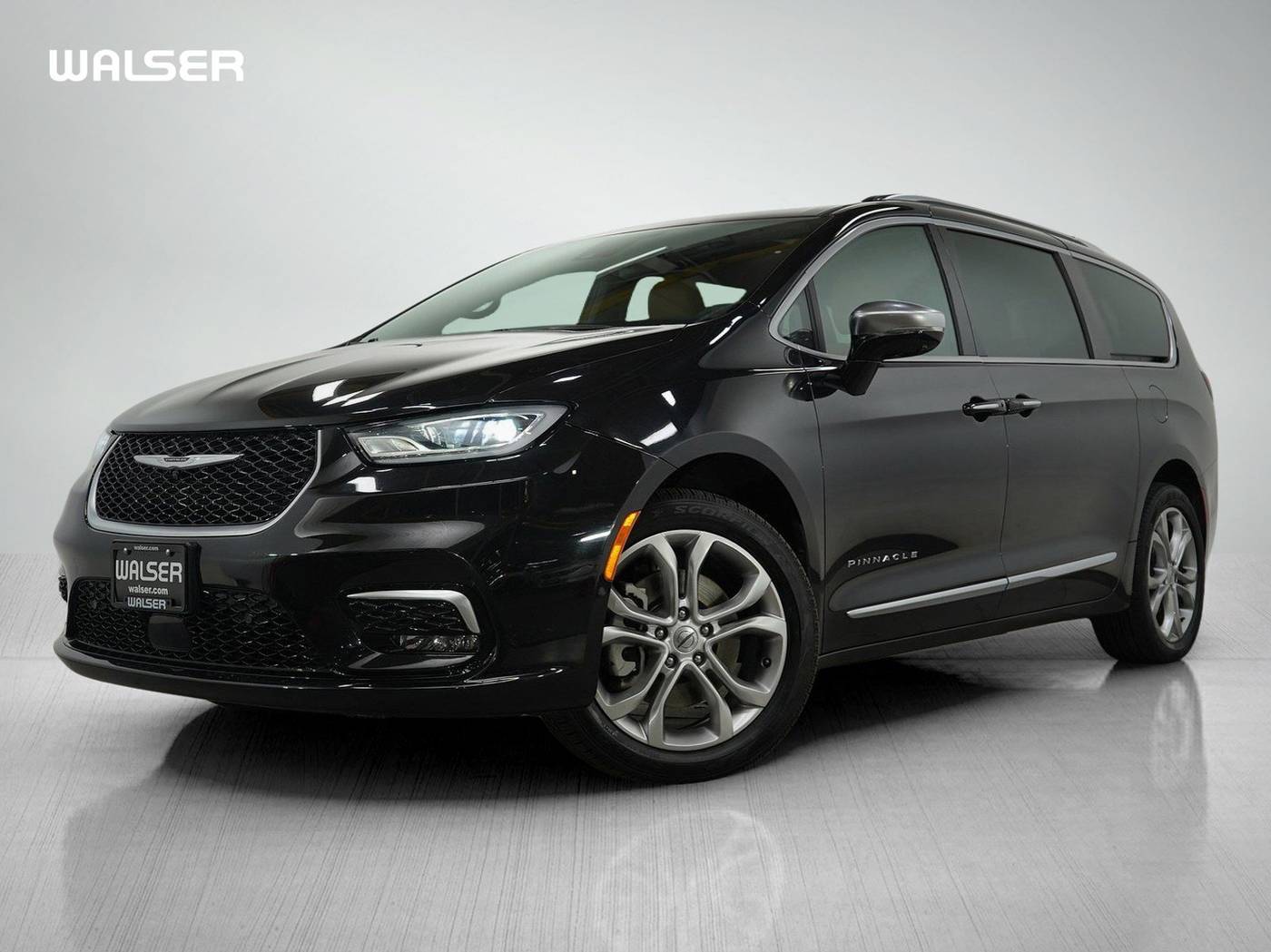 2022 Chrysler Pacifica Pinnacle — Minivan — 48,279 mi — Bloomington, MN