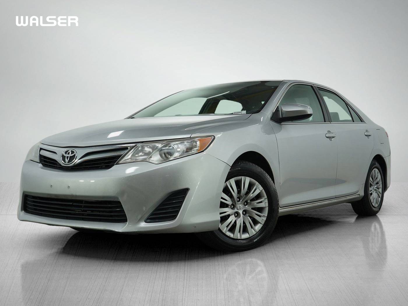 2014 Toyota Camry LE — Sedan — 172,760 mi — Bloomington, MN