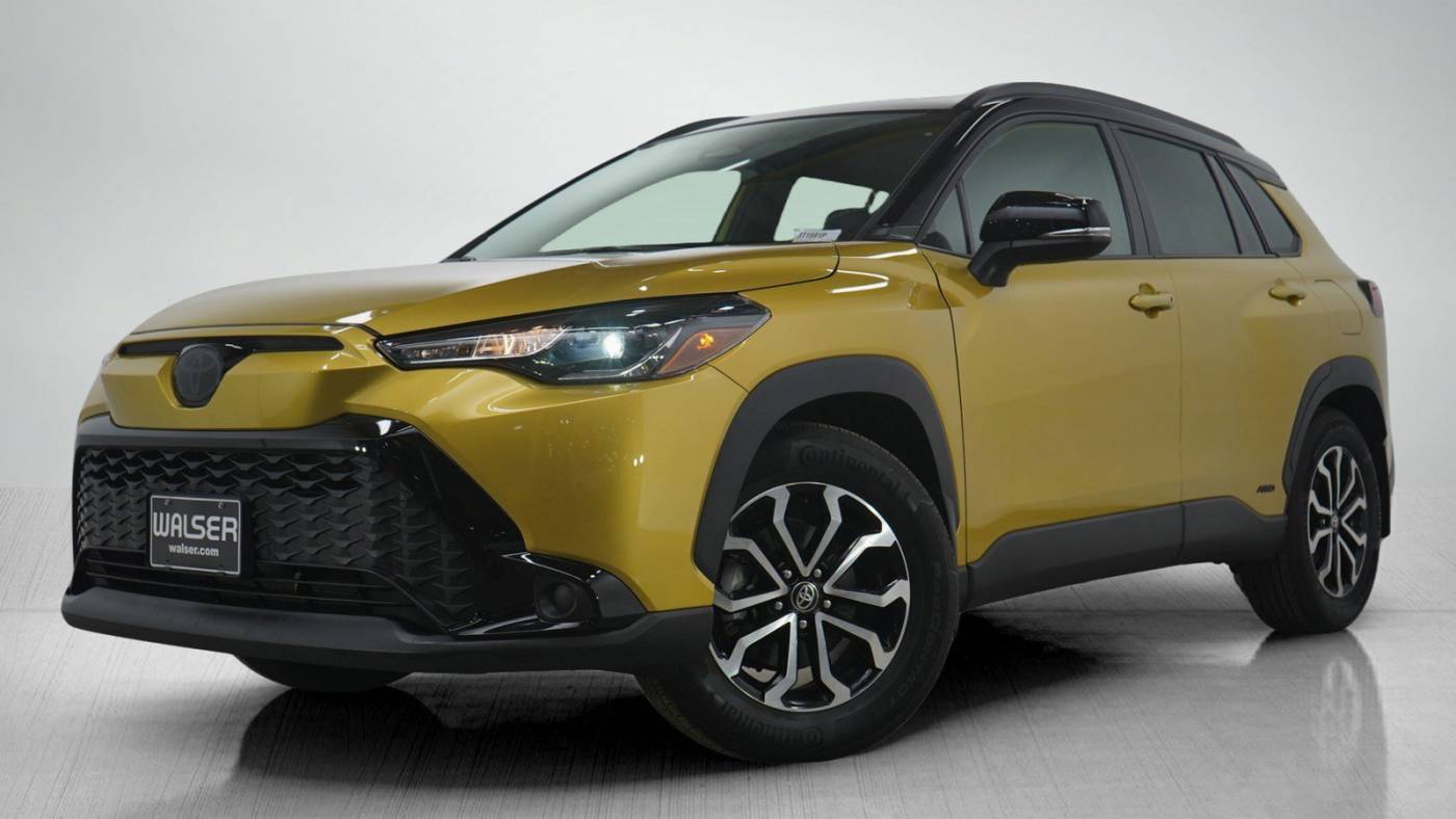 2024 Toyota Corolla Cross Hybrid SE — SUV — 5,463 mi — Bloomington, MN