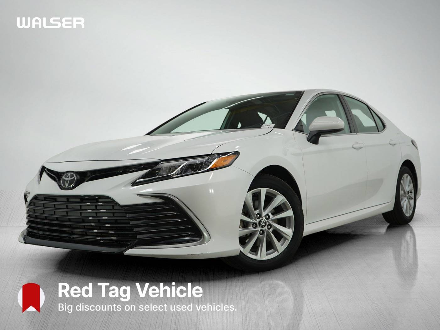 2024 Toyota Camry LE — Sedan — 23,827 mi — Bloomington, MN