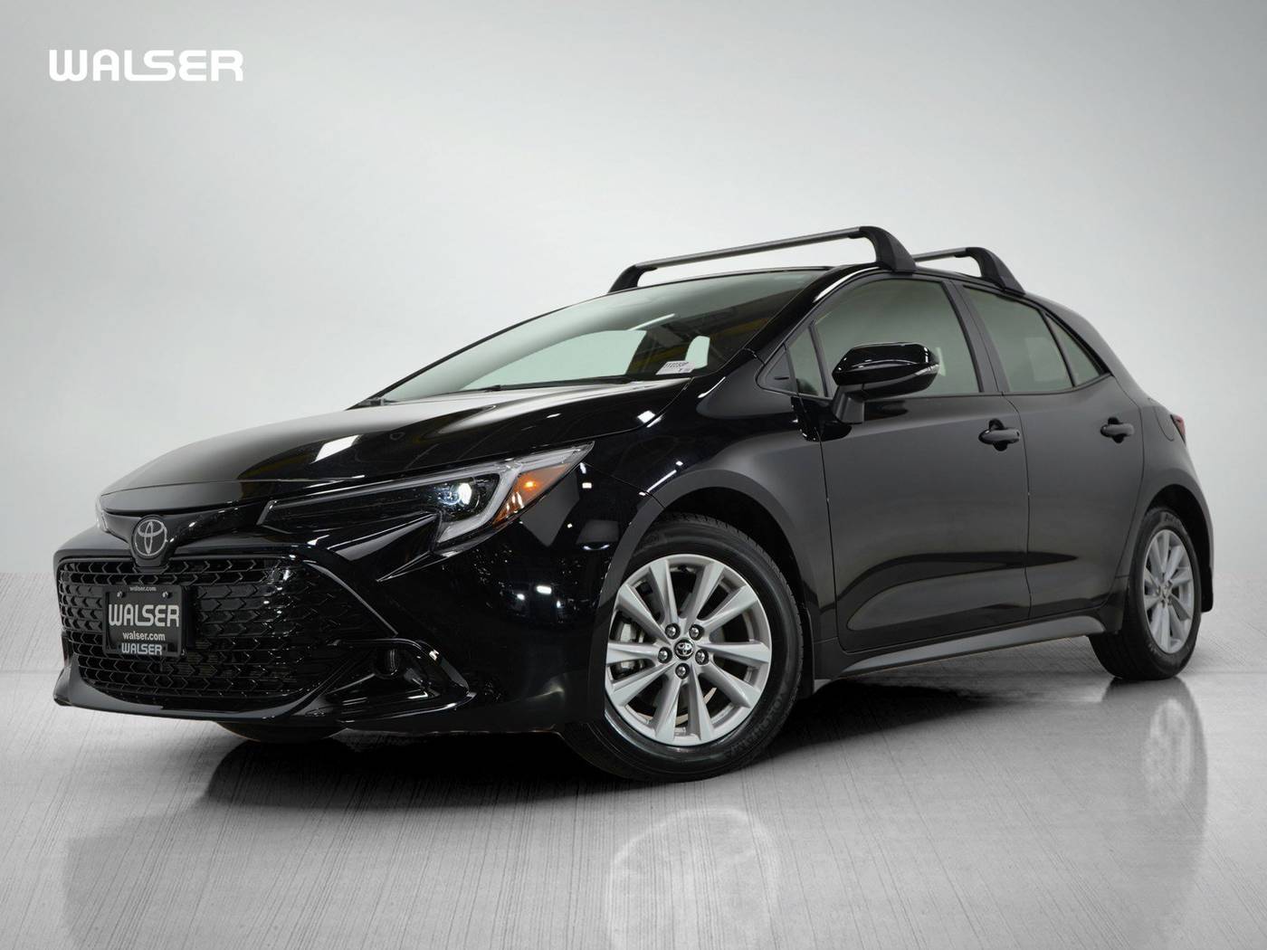 2025 Toyota Corolla Hatchback SE — Hatchback — 8,463 mi — Bloomington, MN