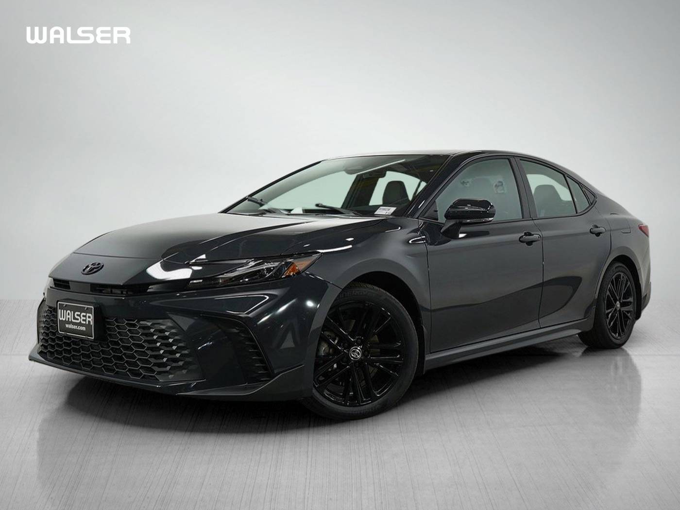 2025 Toyota Camry Hybrid SE — Sedan — 14,394 mi — Bloomington, MN