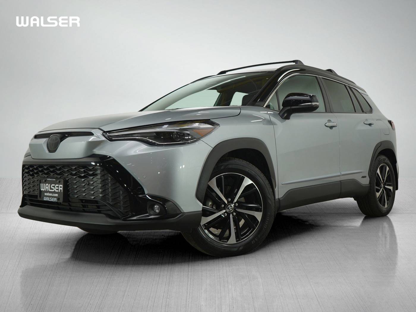 2024 Toyota Corolla Cross Hybrid XSE — SUV — 6,885 mi — Bloomington, MN