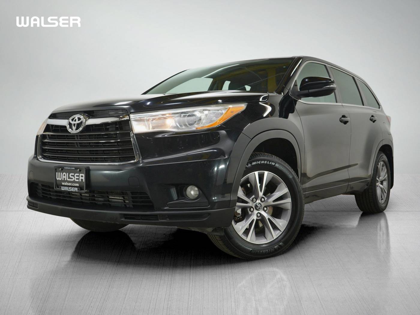2016 Toyota Highlander LE V6 — SUV — 127,834 mi — Bloomington, MN