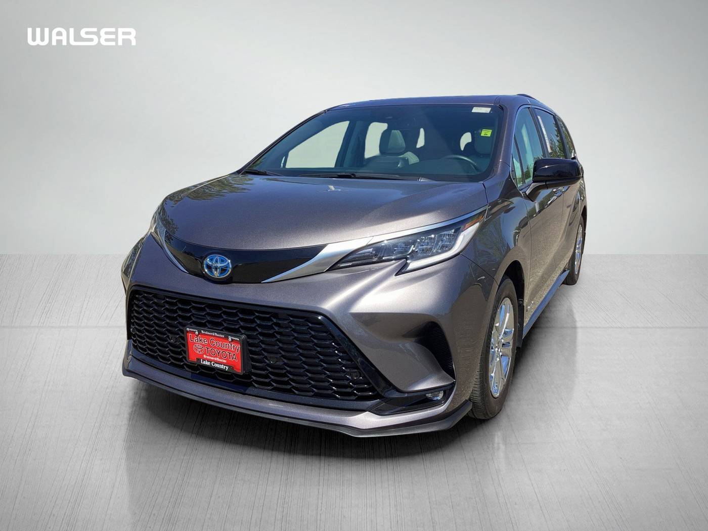 2021 Toyota Sienna XSE — Minivan — 28,867 mi — Bloomington, MN