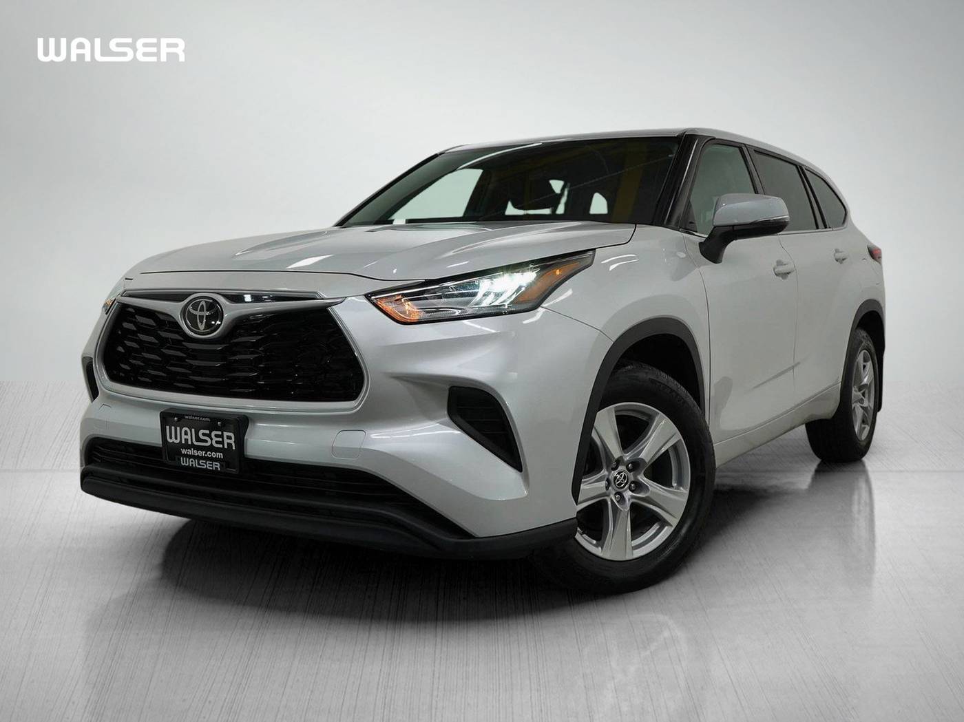 2022 Toyota Highlander LE — SUV — 47,675 mi — Bloomington, MN