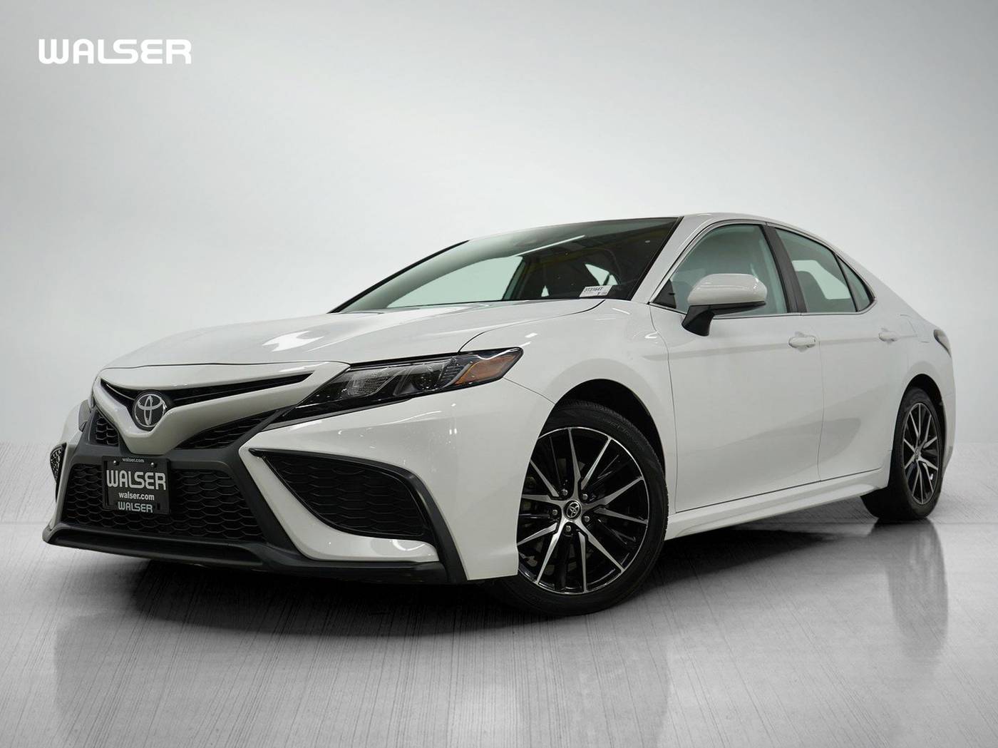 2021 Toyota Camry SE — Sedan — 70,871 mi — Bloomington, MN