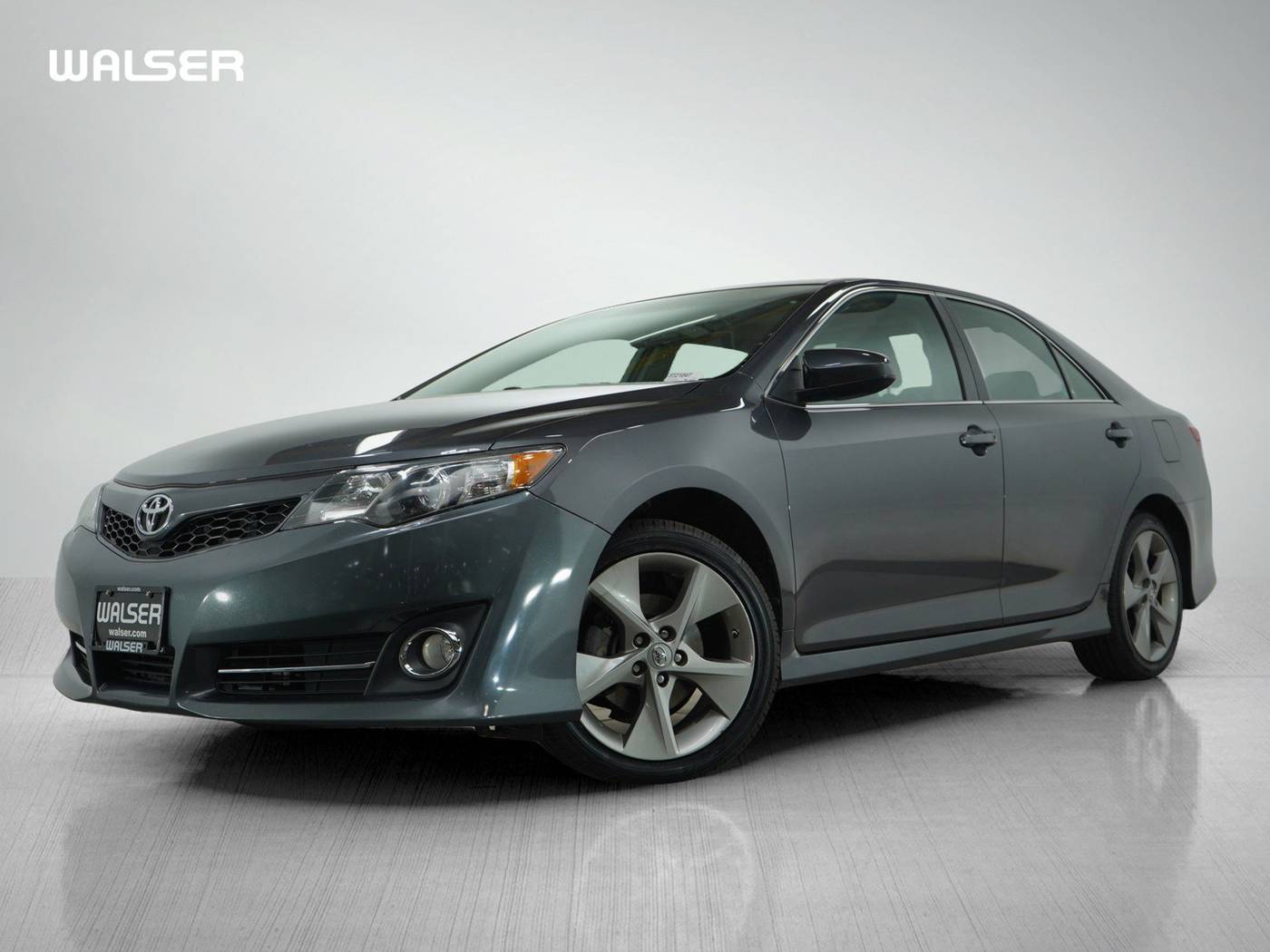 2013 Toyota Camry SE V6 — Sedan — 155,670 mi — Bloomington, MN