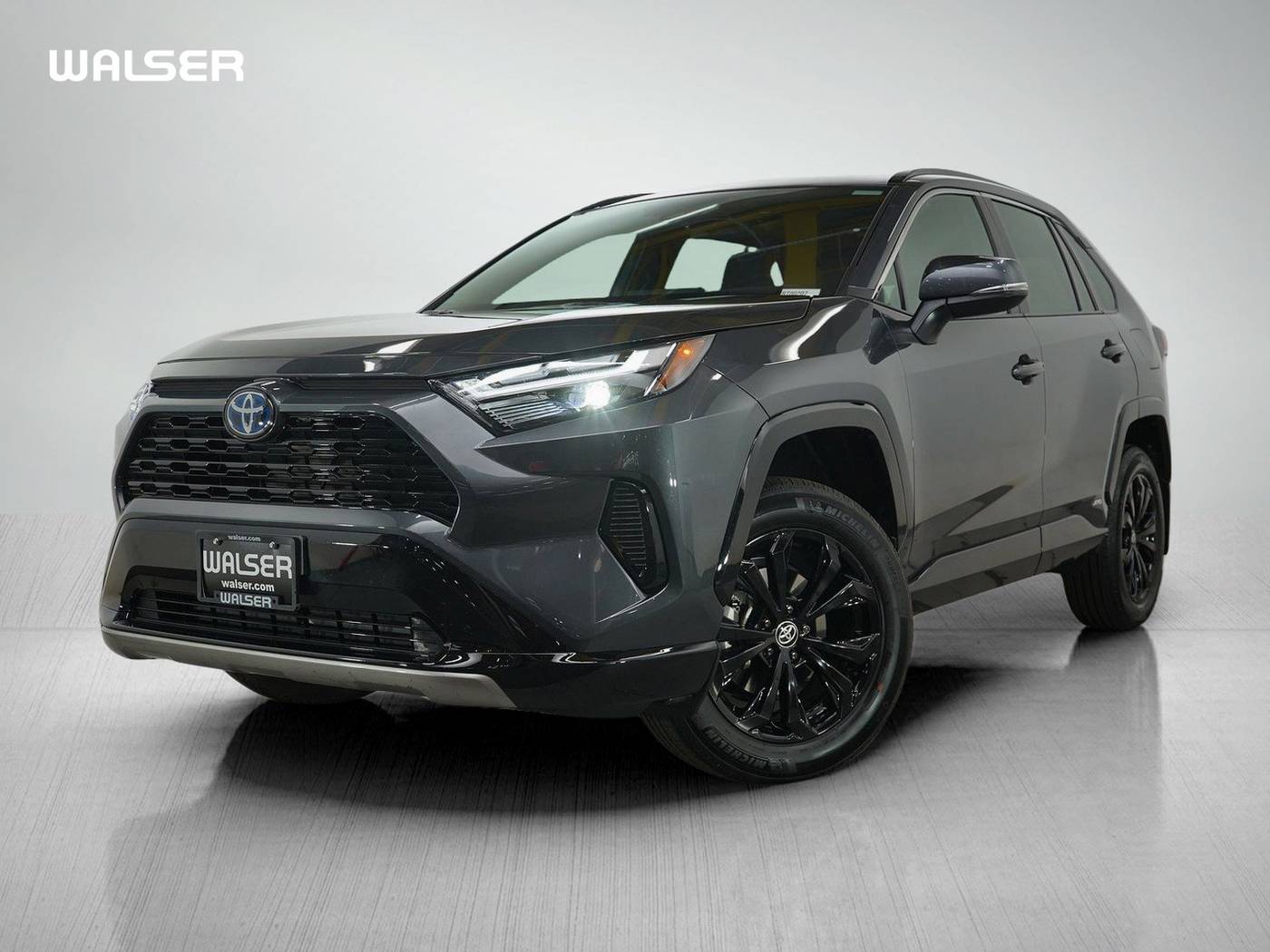 2024 Toyota RAV4 Hybrid SE — SUV — 8,482 mi — Bloomington, MN