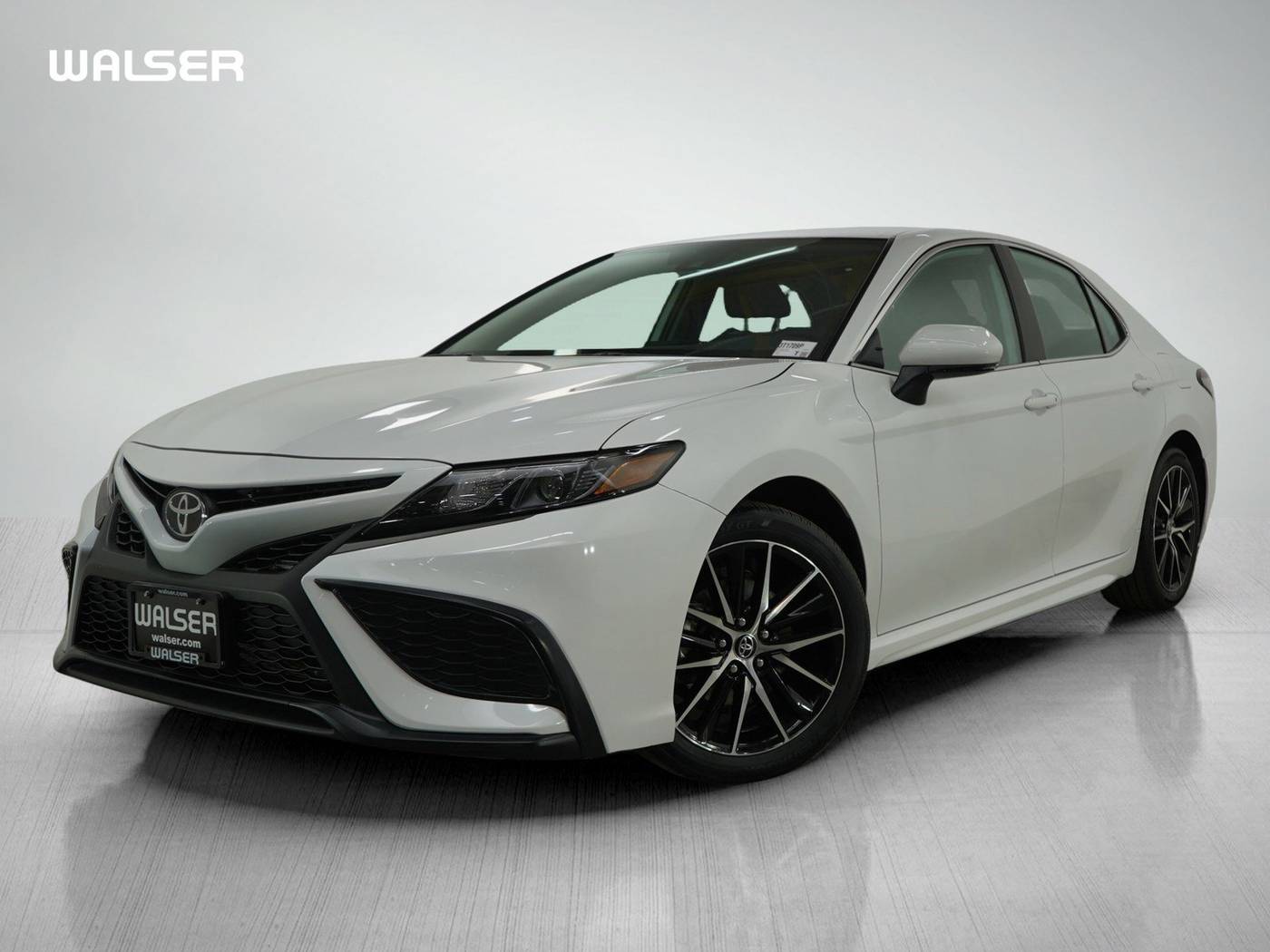 2024 Toyota Camry SE — Sedan — 27,103 mi — Bloomington, MN