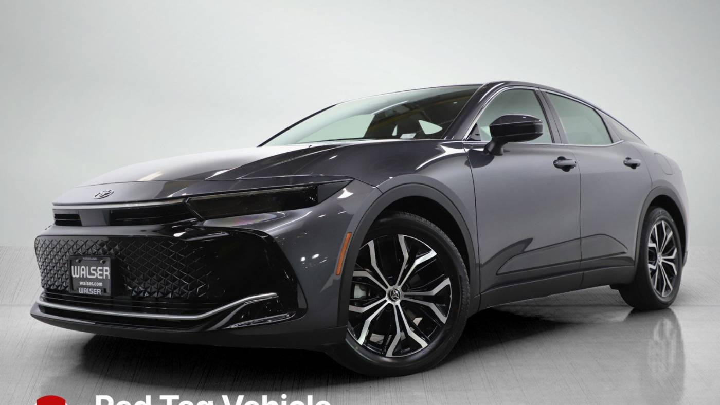 2024 Toyota Crown XLE — Sedan — 21,061 mi — Bloomington, MN