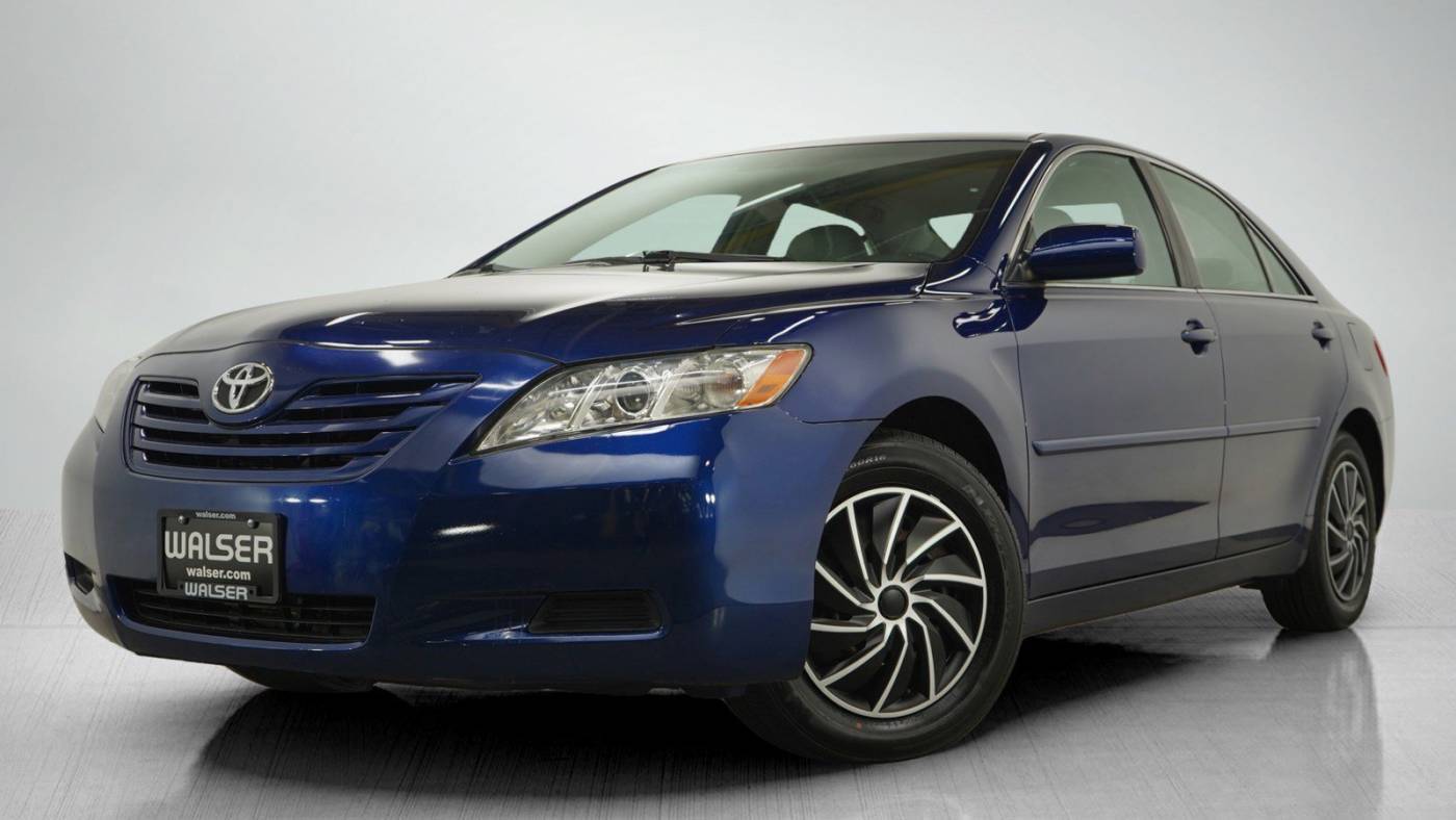 2009 Toyota Camry LE — Sedan — 104,883 mi — Bloomington, MN