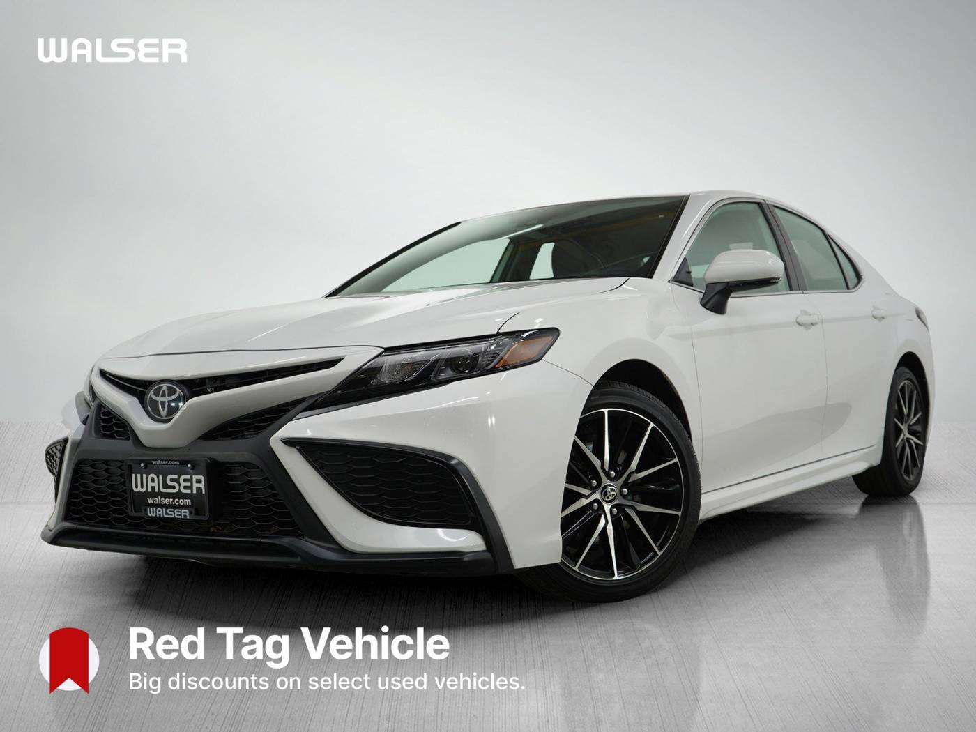 2024 Toyota Camry SE — Sedan — 33,436 mi — Bloomington, MN