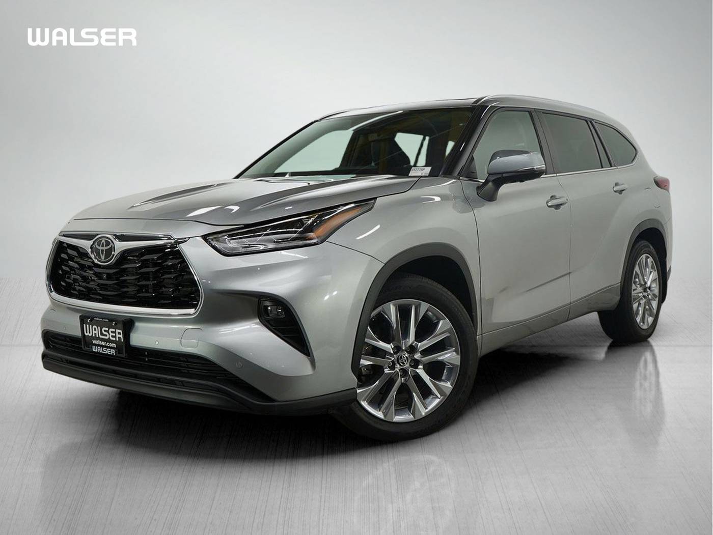 2023 Toyota Highlander L — SUV — 17,773 mi — Bloomington, MN