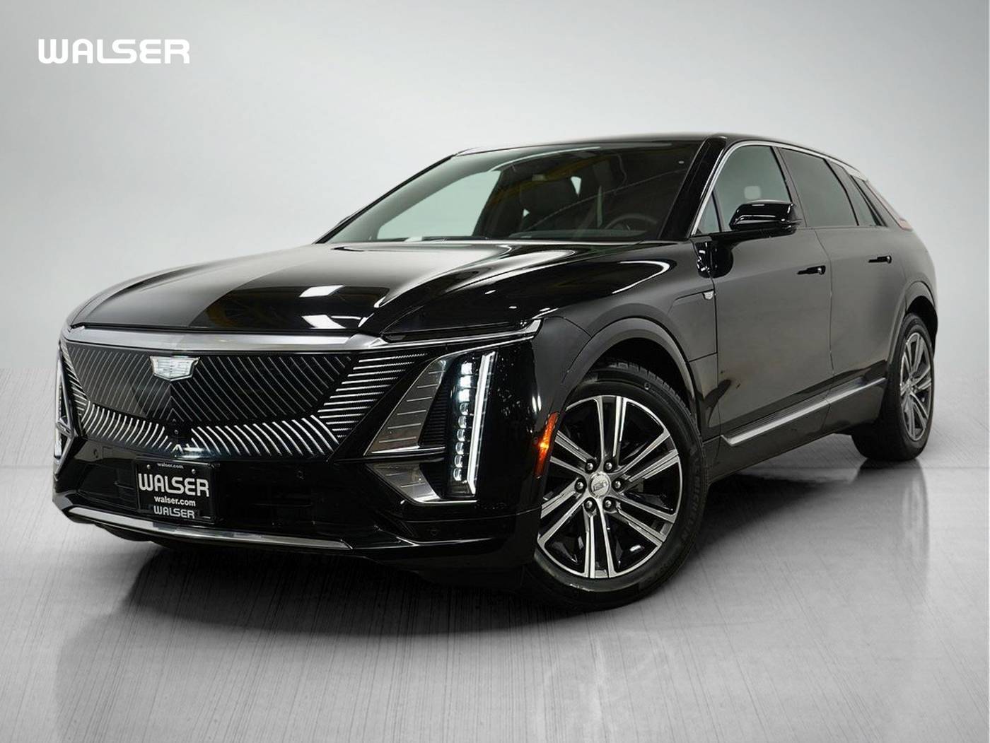 2024 Cadillac LYRIQ Luxury — SUV — 17,066 mi — Bloomington, MN