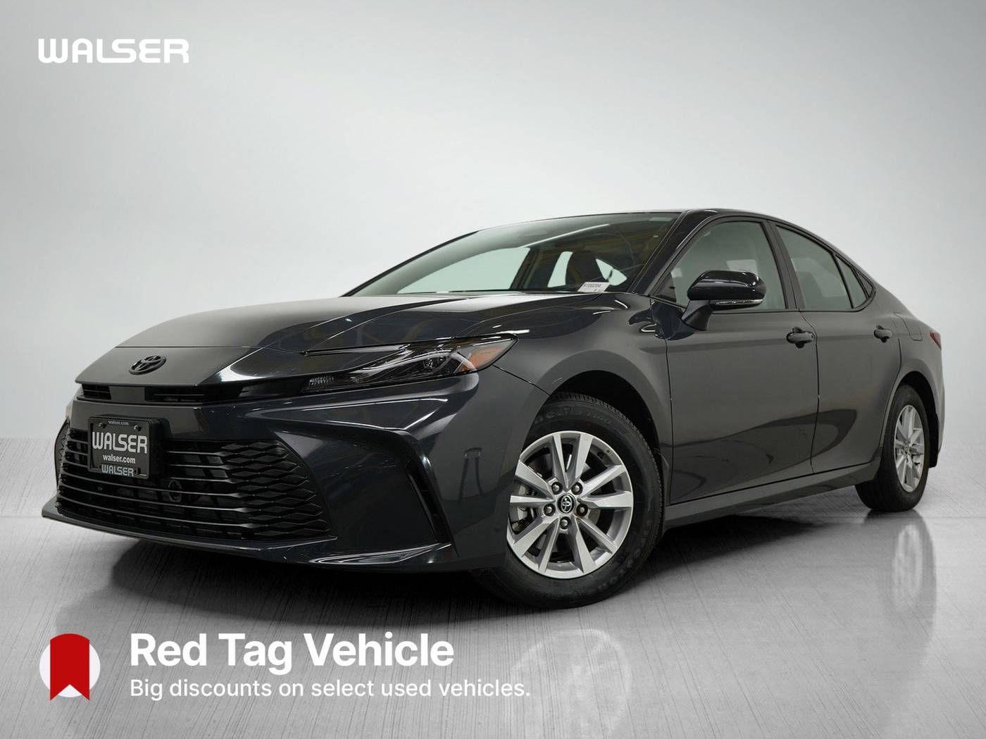 2025 Toyota Camry LE — Sedan — 8,255 mi — Bloomington, MN