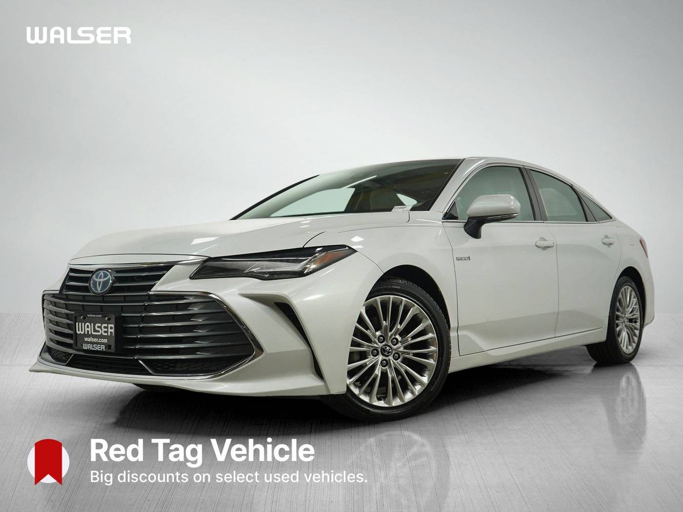 2020 Toyota Avalon Hybrid Limited — Sedan — 101,807 mi — Bloomington, MN