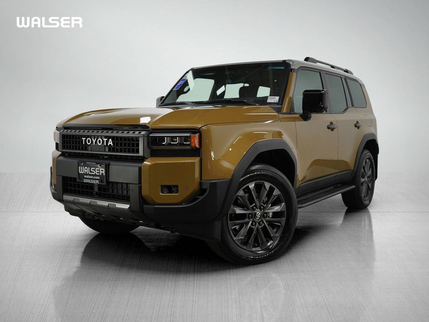 2025 Toyota Land Cruiser Base — SUV — 2,303 mi — Bloomington, MN