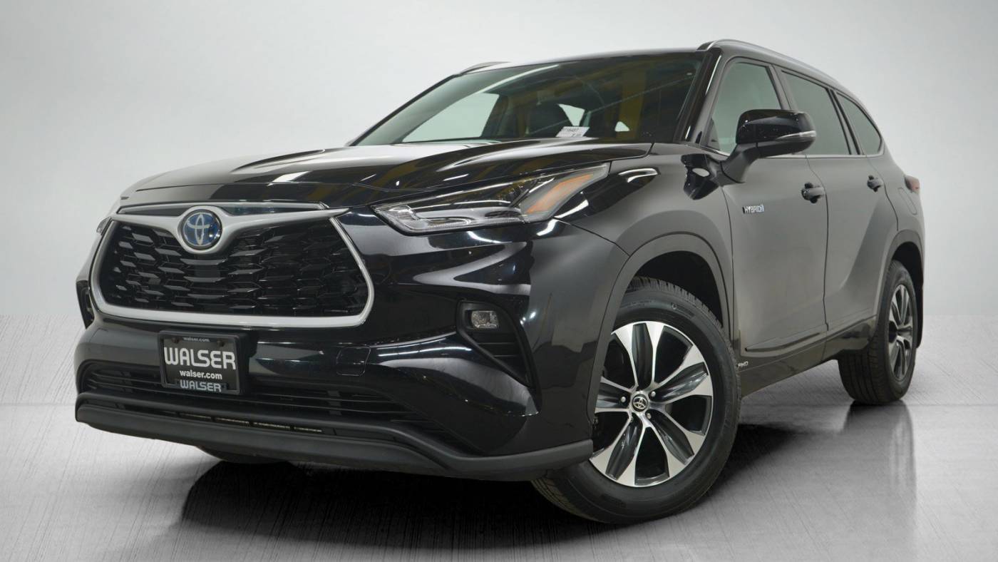 2021 Toyota Highlander Hybrid XLE — SUV — 72,976 mi — Bloomington, MN